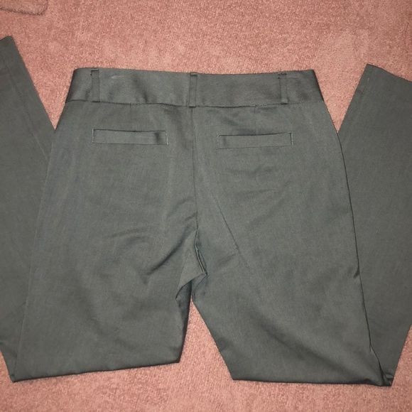 Banana Republic Dress Pants​ - Picture 4 of 5